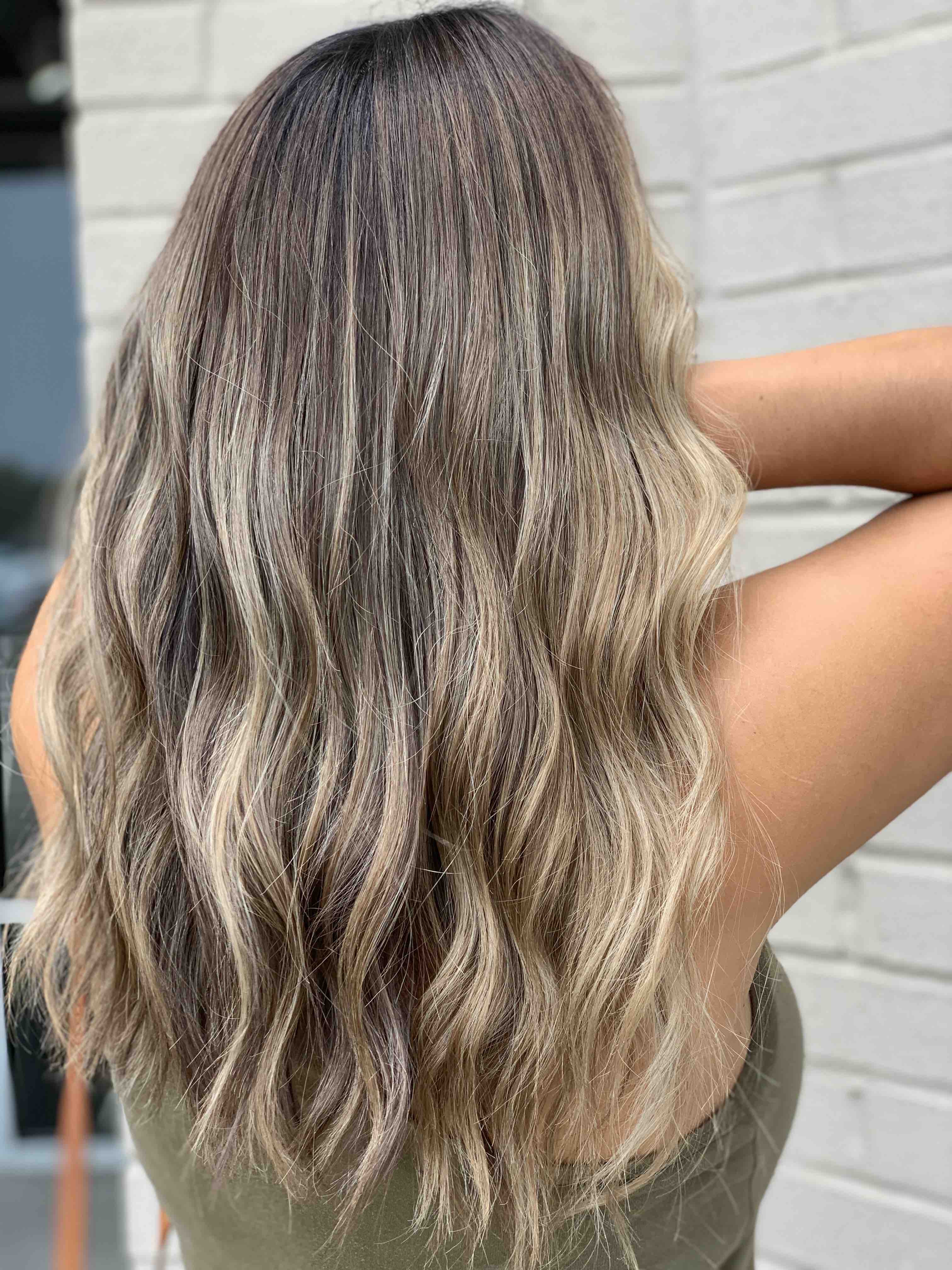 Twisted Scissors Beauty Loft